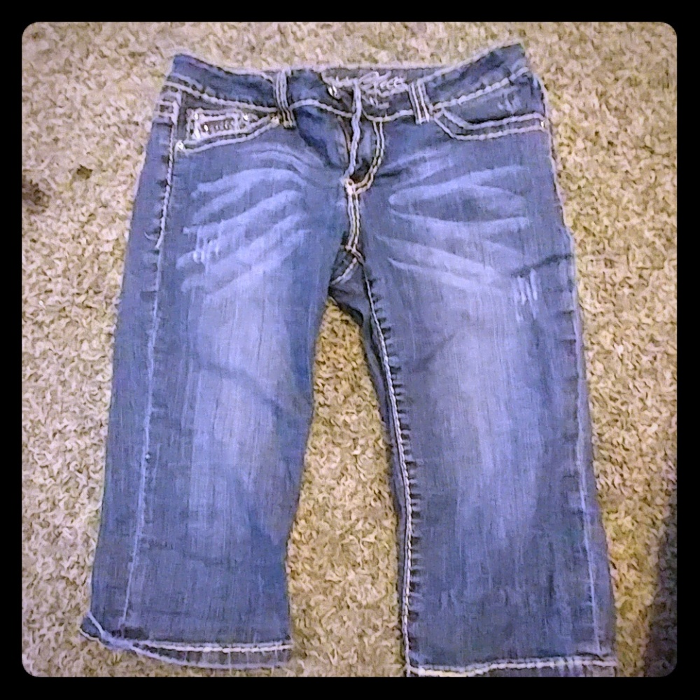 Capris